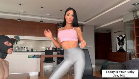 EvilWoman: Facesitting, ass worship and feet PL