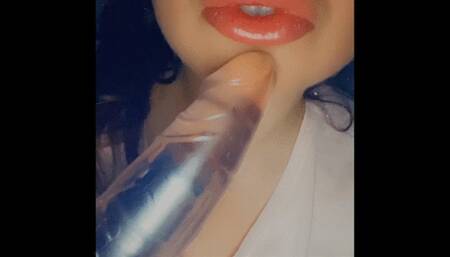 sucking with big juicy lips