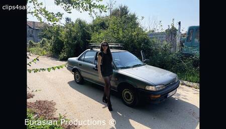 98 - Katya Corolla cranking and Revving