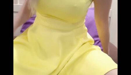 Pantystuffing yellow boyshorts