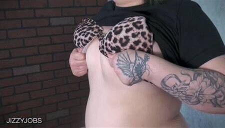 BOOB WORSHIP MASSAGE with Valentina - Side View (HD MP4)