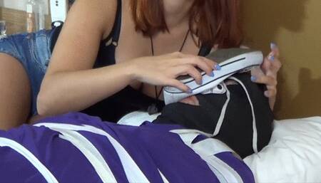 SNEAKERS SOCKS AND FOOT DOMINATIO MANUELA ALBERTINI  ON MALE SLAVE