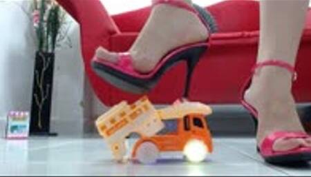 crushing the sweet shop car Bus