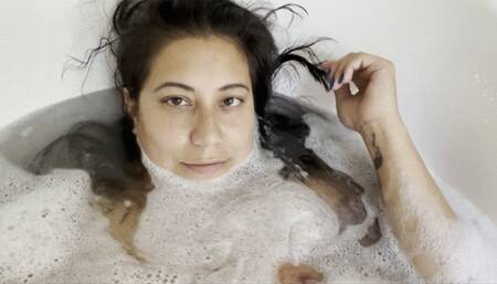 Nude Burping in the Bubble Bath