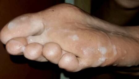 Xenia - Worshipping hands and sweaty feet of a young blonde and covering her soles with cum [foot worship, hand fetish, footjob, cum eating] (1080p)