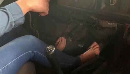 Jarlyn drives around the neighborhood