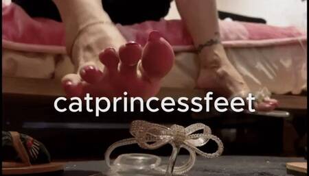 Sexy flip flops comparison, long legs, red toes and dangle and drop