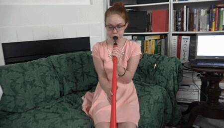 Dolly Tries Out a Zurna (MP4 - 720p)