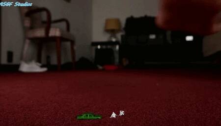 New model, wrinkly soles, unaware crush - MP4