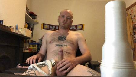 Sniffing Dirty Knickers And Using Fleshlight Until I Cum