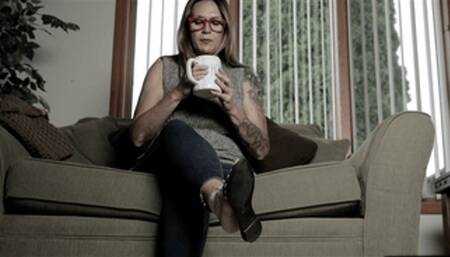 Checking Out My Sandals Today - Full Movie