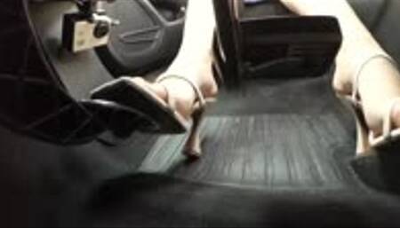 Rushing to dinner in Mules - Pedal