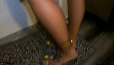 Stefania Mafra gets hit on at the Fetish Con Pool Party and goes home with this dude for some epic foot fetish fun! Foot worship, footjob, foot fucking, and cum on soles!