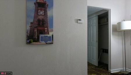 Kylie Candy Toes gives epic footjob to star NBA basketball player with a big cumshot on her size 9 soles