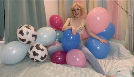 Sit to Pops in Jeans and Lacey Bra