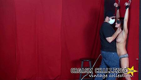 Vintage Orgasm Challenge - Mia's Classic Orgasm Challenge