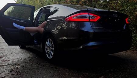 Bouncing New Ford Mondeo