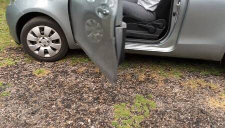 Car trouble ended up with footfuck and cum on dry soles