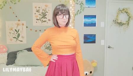 Velma Stuck in an Atomic Wedgie