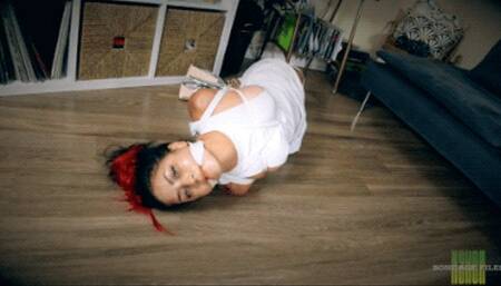 Sushii Xhyvette Gonna Be Late For That Date HD 720p MP4