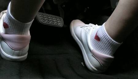 Walhalla enjoys driving MP4 FULL HD 1080p