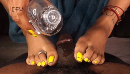 Milf Sachi Yellow Toes Handjob On Servant