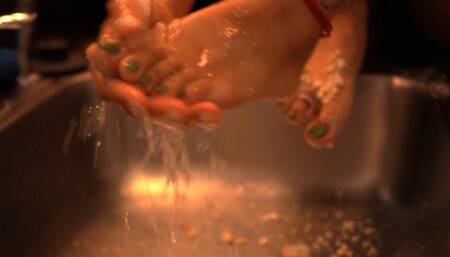 Milf Sachi Green Toes Wash Off