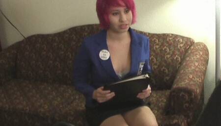 Real Estate Agent Miss Jones Suck Off Customer To Sell A House! (wmv)