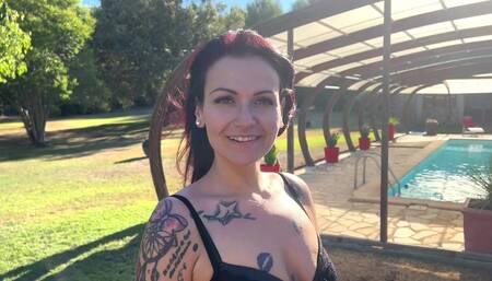 Cheyenne, 40, lifeguard in Switzerland!