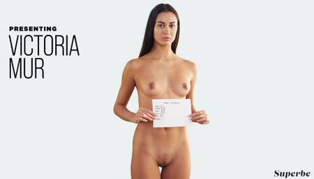 Casting Victoria Mur