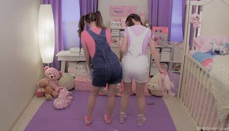 Apple & Kitten Playtime