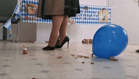 Mila - Oktoberfest (view02)