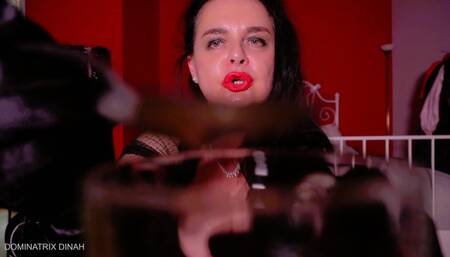 Your Mommy-Hotwife is feeding you cum