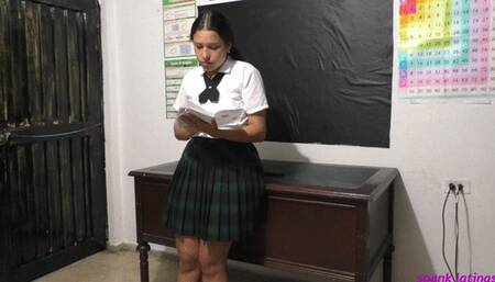 head girl sofia deals with zara