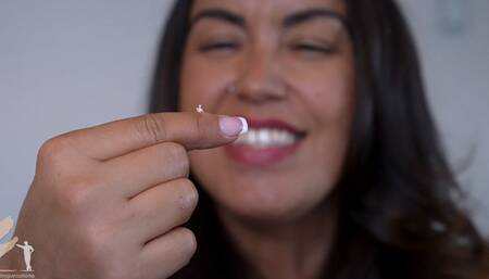 Megan Jones Giantess GF Tiny Mouth Kink - 4K - Full Length