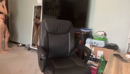 Shrunken ex turns Tiny sex toy