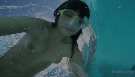 296 - Vicki Enjoys Our Special Aqua-Girls-Casting