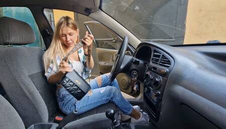 A really long cranking from Lucy