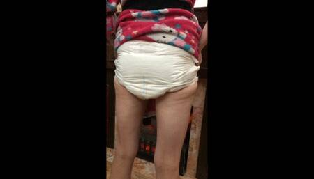 Morning pushies in my diaper