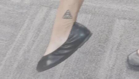 Tempest showing off in mirrors