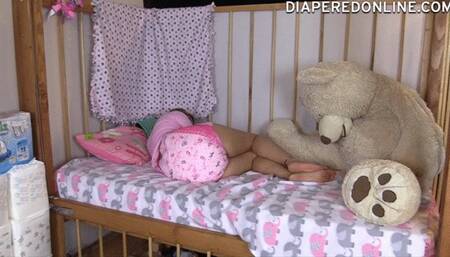 Red: Wakes Wet, Masturbates with Hitachi