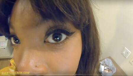 Giantess Crew- Mirandha -Quin Eating