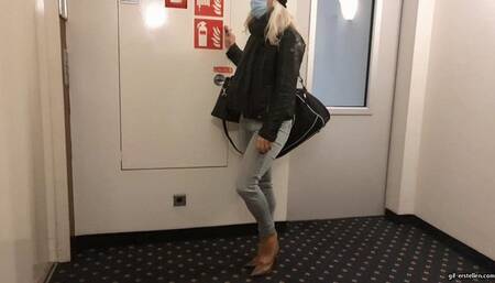 i keep losing my shoe my shoe is too big wmv 1280 x 720