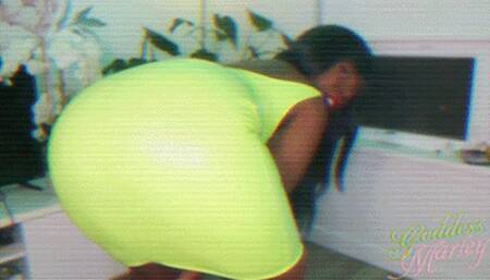 Squirt for My Rubbery Skirt! (uncensored)