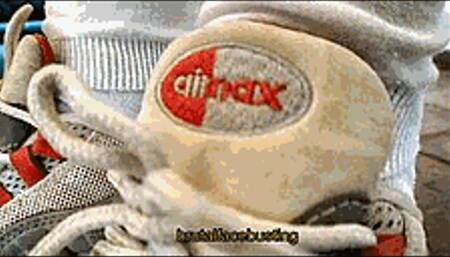 The extreme Miss Koralie jumping destruction (ULTRA HARD VIDEO)