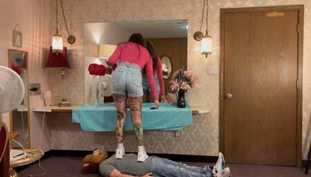 Mz Azalea Gets Ready