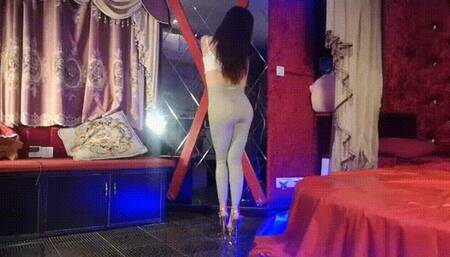 LUNA210_LICK NIPPLE AND LAPSITTING ON THE YOGA GIRL MINA