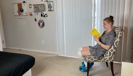 Hot Police Officer Turns Out to be a Stripper