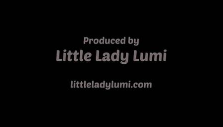 Horny Diaper Girl Wetting and Messing with Pride