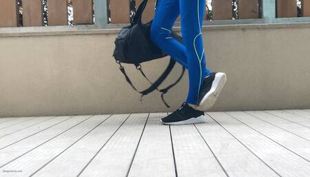 ITCHY FEET AND TOES SCRATCHING ATHLETES FOOT SWEATY GYM SHOES - MOV Mobile Version